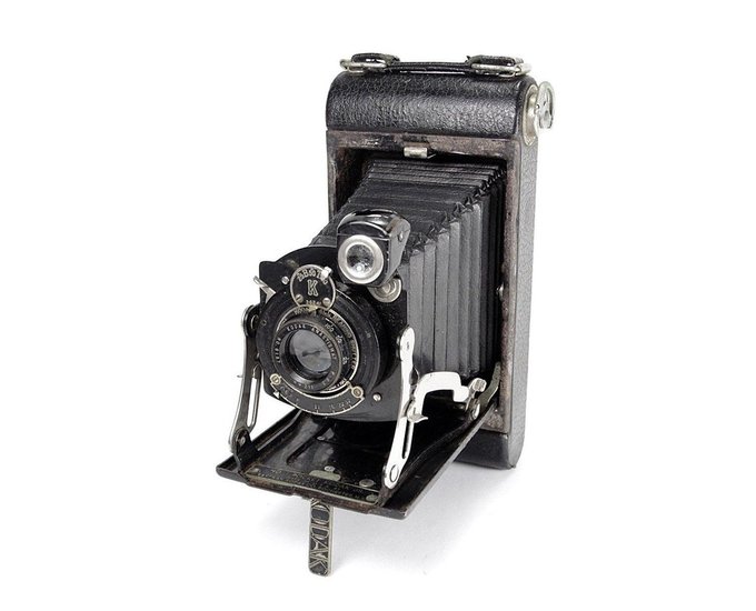 год изобретения фотоаппарата
