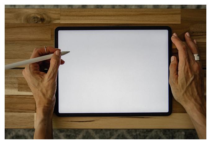 как рисовать на фотографиях на ipad