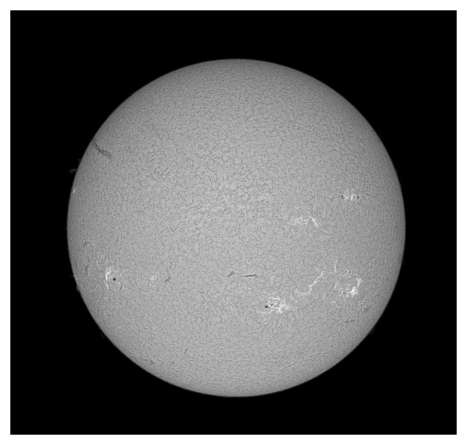солнце через фильтр телескопа