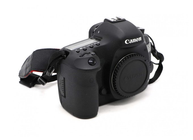 есть ли у canon 5d mark iii wifi