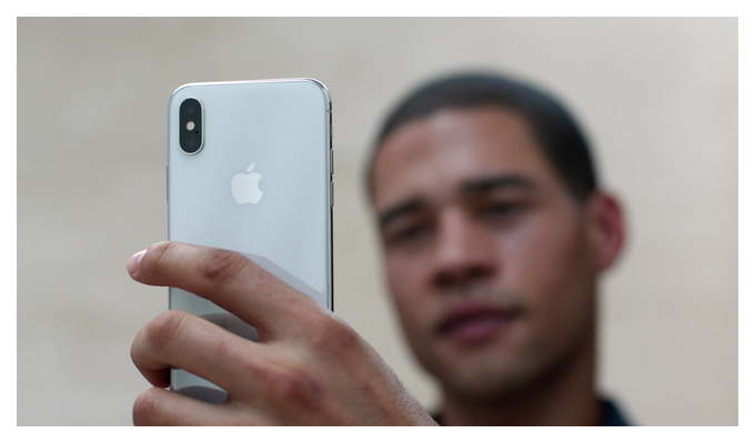 как добавить лицо на фото iphone